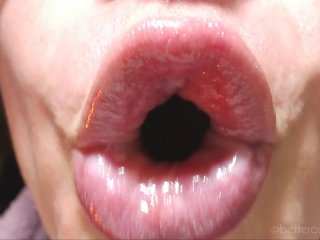 ASMR Puckering and pouting my lips up big, softly smacking them together