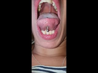 Mouth and longue check dry