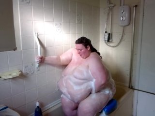 BBW SSBBW TAKES SIT DOWN SHOWER FAT GODDESS POV