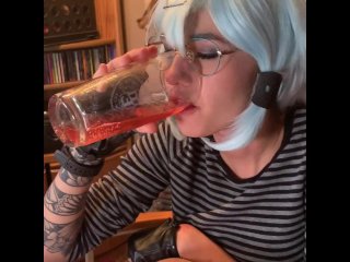 Bubbly Lunch Date with Sinon