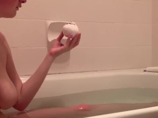 Bath bomb fun