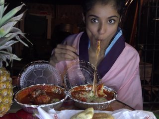 Mulan Mukbang