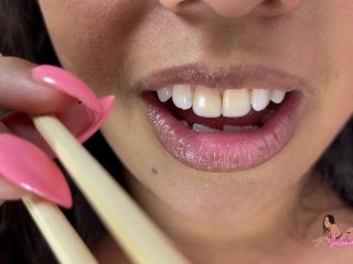 Vore: Eaten Alive By Hungry Giantess 4K - SelenaRyan