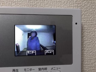 若い男にナンパされ中出しされ帰って来たド変態巨乳M熟女、チェックしたら精子がドバッと大量に。さらに話を聞きながらフェラされ大興奮、最後はイラマチオでお口に大量射精♡すべての真実を流出/拡散/晒します♡