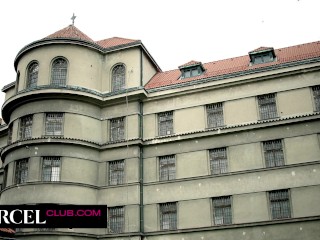 Anal threesome in jail