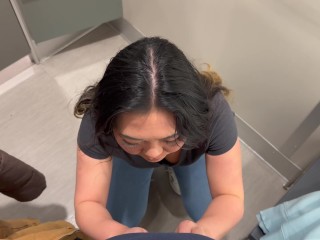 Risky Quickie With Asian Beauty in Target Dressing Room