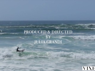 VIXEN Surf Bunnies Bella, Kelly, Christy Seduce Instructor