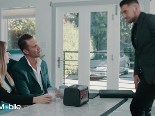 ADULTMOBILE - Anna Claire Clouds Can't Keep Her Hands Off Of Quinton James' Gorgeous Body And Dick