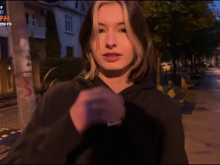 18 girl let a rich guy fuck her on a first date.