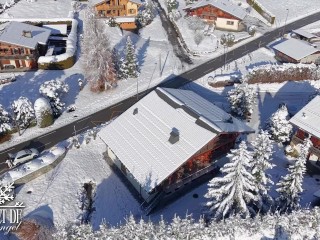 Le Chalet de Littleangel - Ils cherchent l'amour mais vont d'abord baiser - Nouvelle téléréalité