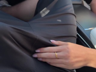 Lily Phillips Fucks her Uber Driver