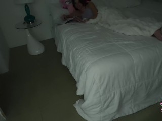 Shrooms Q Lets StepDaddy Use Her Secret Hole