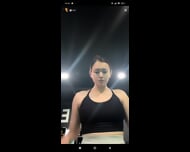 Tante cindo live gym memek nyeplak