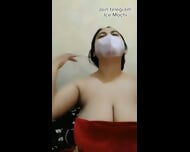 Ibu mertua mandi tobrut banget Join : Ice Mochi