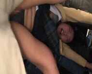 In a crowded train, I slipped my dick into J-style panties and rubbed it against her pussy, but it didn't end with ejaculation. I inserted my sperm-covered dick and came inside her. Riku Ichikawa