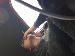 Teen Flashes Tits While Driving
