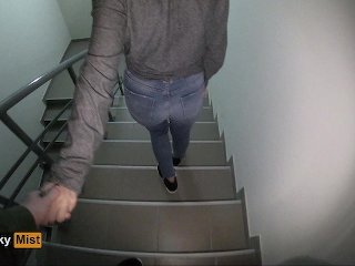 Blowjob with my neighbor in the entrance cum on my face - Nicky mist 4K