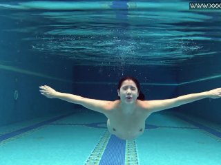Hot tattooed Czech sexy in the pool