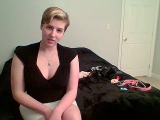 Femdom Makes You Her Girlfriend