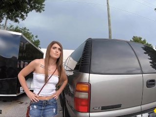 Roadside - Teen Fucks The Mechanic For Discount