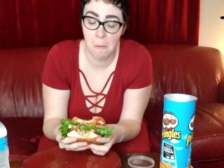 Cheeseburger and Pringles Mukbang Lunch