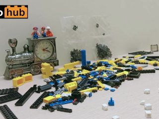 A 10-dollar fake Lego excavator for 1h30 of intense orgasmic happiness