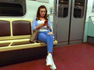 Met in the subway. She loves to suck cock and eat sperm.