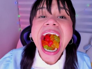 Lila Jordan swallows a lot gummy bears
