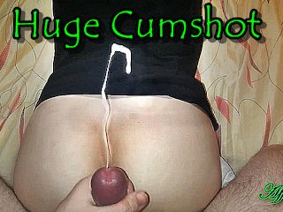 Huge cumshot on my Stepsis' back, cause she is not on the pill but I put my cock back to her