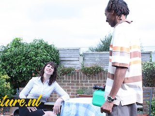 Big Round Ass MILF Fucked In The Backyard By BBC