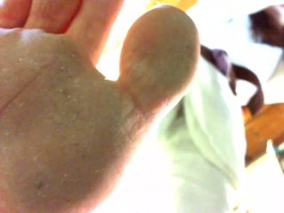 Your Italian giantess practices Karate in a cellar and crushes you under her dirty feet