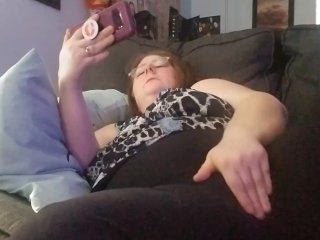 Watching porn on my phone and masturbaiting through my pants