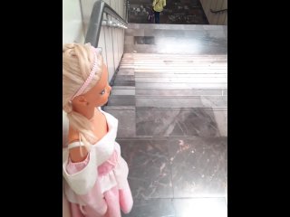 Muñeca en el metro CDMX