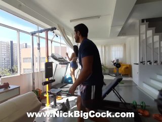 Sex in the gym with a teen girl who really enjoys fucking in the gym after doing her cardio