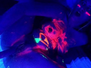 Rave Girl Slut Masturbates During Afterparty