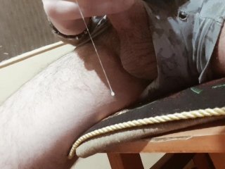 Кончаю. Замедленная сьёмка. Много спермы