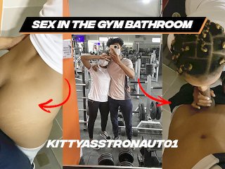 Having sex in the gym bathroom - Gym Creampie