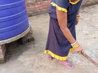 Fucking Bengali Bhabhi In Rooftop Room Hard In Standing Doggy until Creampie