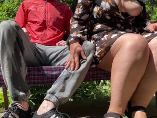 Gorgeous natural breasted cougar MILF gave me a golden shower in the park