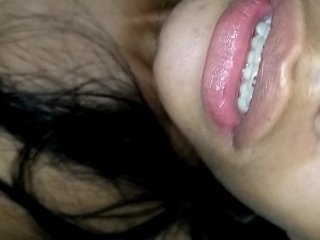 que rico como me habla esta chica y me pide mas duro y que le de leche