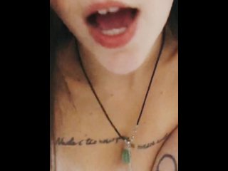 Sexo Virtual com a morena gostosa louca pra te fazer gozar!!!!!