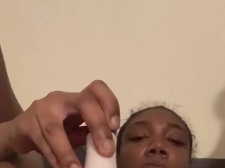 Pleasing my pussy