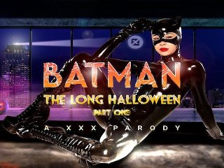 Kylie Rocket As CATWOMAN Knows How To Make BATMAN Cooperative in THE LONG HALLOWEEN XXX VR Porn