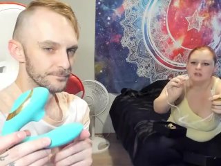 Tracy's Dog Amazing Clitoral Sucking Vibrators ! Cum so Fast !!