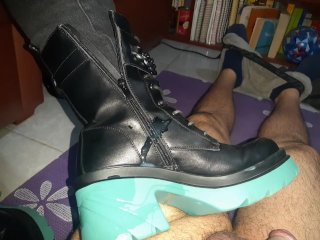BBW Stepmother makes stepson cums only with the weight of her heavy combat boots using him as carpet