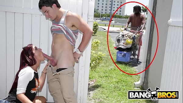BANGBROS - Sophia Steele Gives Peter Green A Public Blowjob While Bum Walks On By