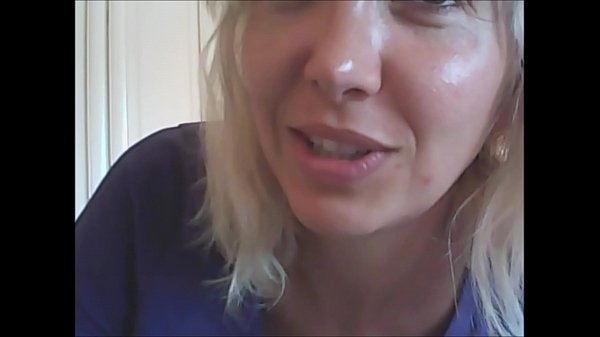 bestemmiando a pi&ugrave_ non posso con la mia amichetta porcella nicoletta embassi