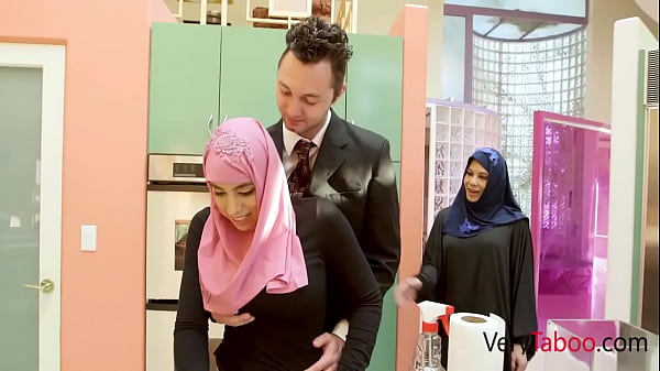 My Repressed StepDaughter In Hijab Gets Some Step Daddy Cock
