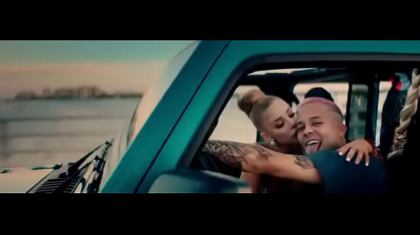 Nio Garcia x Brray x Juanka x Anuel AA x Myke Towers - La Jeepeta Remix (Video Oficial)