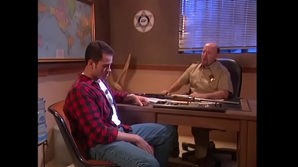 Dude who came to sheriff's office to tell about his wife became the lead suspect when it found out that he had had an affair with teacher Jewel De`Nyle